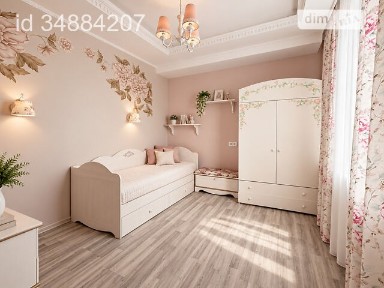 Продаж 3к квартири 86 кв. м на вул. Євпаторійська 2Б • ID 34884207