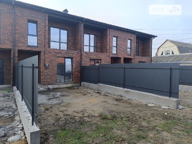 Продаж 2 поверхового таунхауса з ділянкою на 1.5 сотки, 120 кв. м, 4 кімнати, на вул. Винниченка • ID 33749096