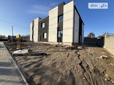 Продаж 2 поверхового таунхауса з ділянкою на 1.5 сотки, 103 кв. м, 4 кімнати, на вул. Кулика і Гудачека • ID 33715601
