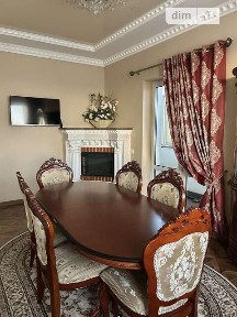 Продаж 3 кімнатної квартири з ремонтом в новобудові м. Жовква