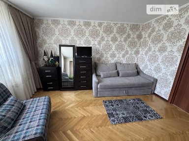 Продаж 4к квартири 72.7 кв. м на вул. Дачна 3 • ID 34882289