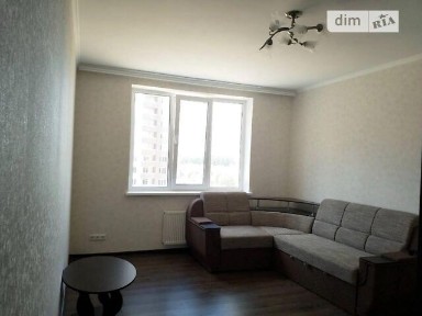 Продаж 1к квартири 43 кв. м на вул. Київська • ID 34881952