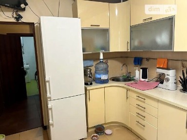 проспект Валерія Лобановського, мікрорайон Олександрівська Слобідка, район Солом'янський, Київ, просп. Валерія Лобановського 6В 34881762
