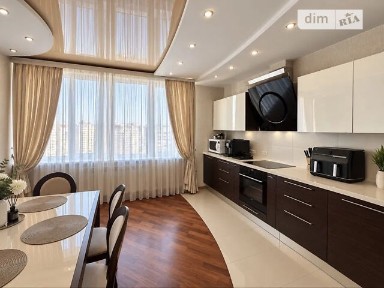 Продаж 3к квартири 117 кв. м на наб. Дніпровська 19В • ID 34881620