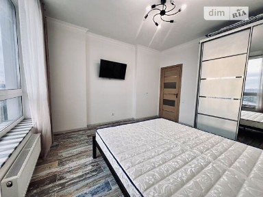 Продаж 1к квартири 36 кв. м на вул. Кам'янська 128 • ID 34881340