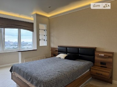 Продаж 1к квартири 38 кв. м на вул. Басейна 6А • ID 34881199