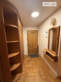 Продаж 3к квартири 65 кв. м на вул. Писаржевського 8 • ID 34879883