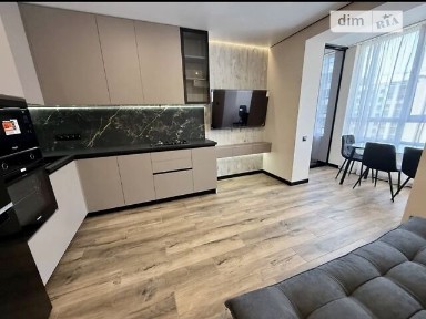 Продаж 2к квартири 69 кв. м на вул. Співдружності 7/14 • ID 34879656