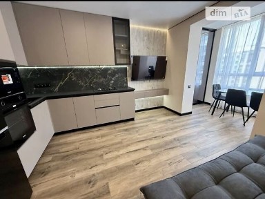 Продаж 2к квартири 69 кв. м на вул. Співдружності 7/14 • ID 34879656