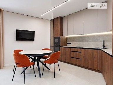 Продаж 2к квартири 77 кв. м на вул. Хмельницького Богдана 270 • ID 34878476
