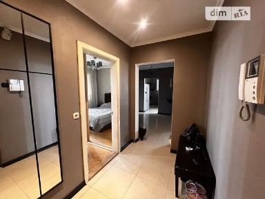 Продаж 4к квартири 117 кв. м на вул. Милославська 47А • ID 34878231