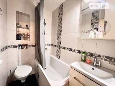 Продаж 2к квартири 42 кв. м на вул. Самодриги Володимира 40 • ID 34877475
