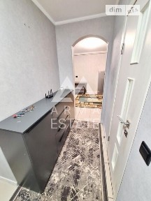 Продаж 1к квартири 44 кв. м на вул. Теплична 42 • ID 34877224