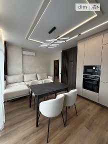 Продаж 2к квартири 65 кв. м на вул. Торговиця • ID 34872489