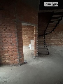 Продаж 2 поверхового таунхауса з ділянкою на 3.8 сотки, 116 кв. м, 3 кімнати, на вул. Ювілейна • ID 33364048