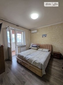 Продаж 3к квартири 71.3 кв. м на вул. Воїнів-афганців 1 • ID 34865044