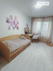 Продаж 3к квартири 67 кв. м на вул. Металургів • ID 34864063