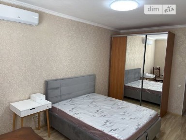 Продаж 1к квартири 42 кв. м на вул. Степана Рудницького 19/14 • ID 34859601