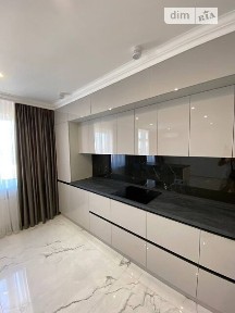 Продаж 3к квартири 98 кв. м на вул. Академіка Сахарова 3В • ID 34860335