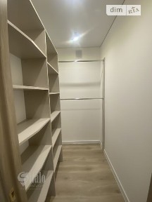 Продаж 3к квартири 77.6 кв. м на вул. Андрія Шептицького 10 • ID 34860273