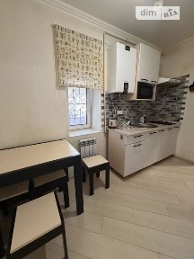 Продаж 1к квартири 25.6 кв. м на пл. Соборна 12 • ID 34846735