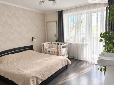 Продаж 2к квартири 77.1 кв. м на вул. Стуса Василя 28 корпус 2 • ID 34844480
