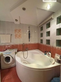 Продаж 1к квартири 32.2 кв. м на вул. Двадцять Третього Серпня 24 • ID 34844343