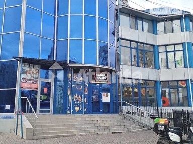 Продаж комерційного приміщення на вул. Євгена Чикаленка, площа 182.5 кв. м • ID 34930494
