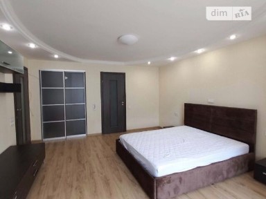Продаж 2к квартири 50 кв. м на вул. Сергія Ядова • ID 34930299