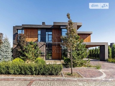Продаж 3 поверхового будинку з ділянкою на 8 соток, 314 кв. м, 1 кімната • ID 34930346
