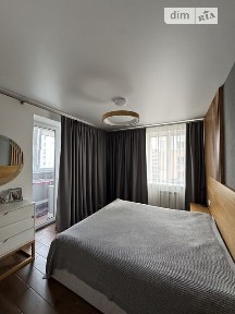 Продаж 2к квартири 72 кв. м на вул. Володимира Івасюка • ID 34930096