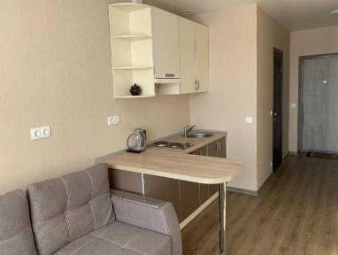 Продам квартиру гостьового типу, ХТЗ, проспект Олександрівський
