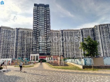 Київ, вулиця Зарічна, 7