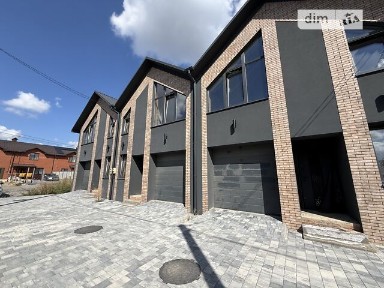 Продаж 2 поверхового таунхауса з ділянкою на 2 сотки, 135 кв. м, 3 кімнати, на пров. Весняний • ID 34934052