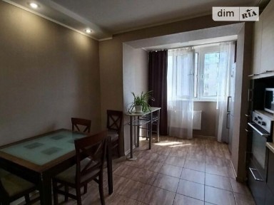 Продаж 1к квартири 50 кв. м на вул. Сергія Ядова • ID 34934100