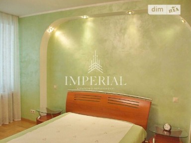 Продаж 3к квартири 98.3 кв. м на вул. Волинська 10 • ID 34934037