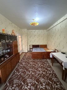 Продам 2-комнатную квартиру с раздельными комнатами