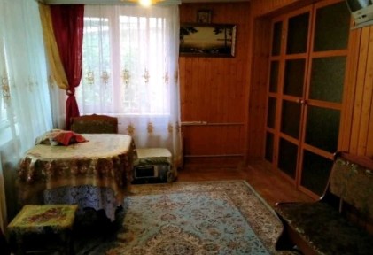 tir-31 1-й этаж с отдельным входом, палисадником и подвалом