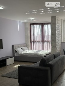 Оренда 1-к. квартири 51 м2 на Драгоманова 2- Б від власника.