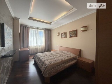 Продаж 2к квартири 90 кв. м на вул. Василя Тютюнника 16 • ID 34936691