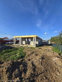 ПРОДАЖ будинку у селі СТОРОЖНИЦЯ, 5 хв до УЖГОРОДА | єОселя