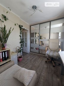 Продаж 3к квартири 61 кв. м на вул. Гетьманська • ID 34933861