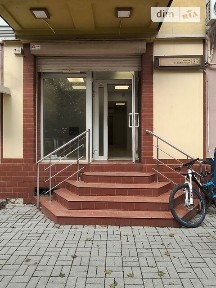 Здається комерційне приміщення на вул. Незалежності 39, площа 37 кв. м • ID 34936193