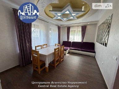 Продаж будинку по вул. Учительська.