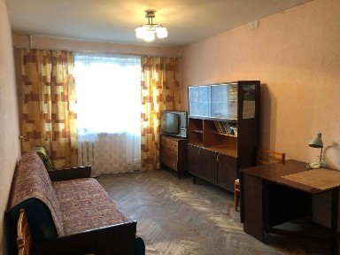Продам 2 кімн. квартиру. Салтівка. Метро Студентська - 7 хв. пішки