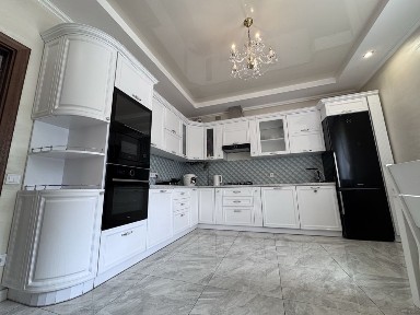 Продаж 2 поверхового будинку 131.9 кв. м, 4 кімнати, на вул. Шашкевича • ID 34946305