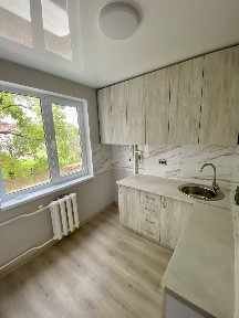 Продаж 2 кімнатна Біла Церква Центр 2 поверх.
