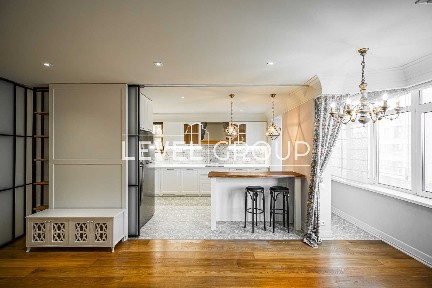 Ексклюзивна 3-кімнатна квартира 124 м² у ЖК Династія, вул. Митрополита Василя Липківського, 37-Б/Вокзальна