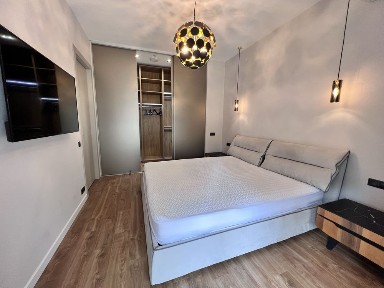 Київ, Печерський, вулиця Саперне Поле 5