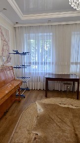 Продаж 3-кімнатної квартири